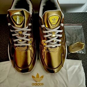 Adidas Originals Falcons Metallic Gold